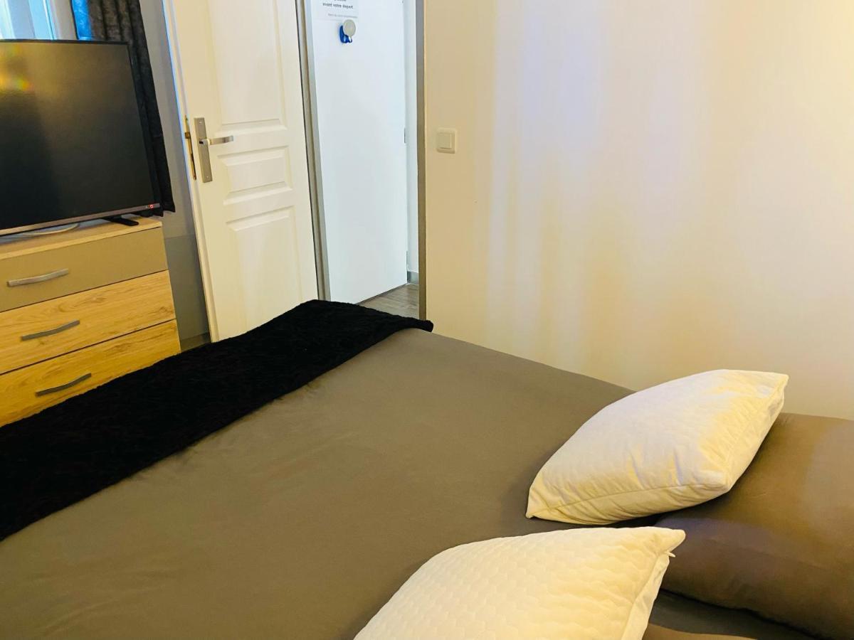 Le Birdie 2102- Bel Appartement Pour 4 Dans Residence Golf Avec Piscine Deauville Eksteriør bilde